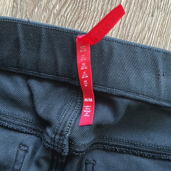 SPANX Skinny Ankle Jeans - Picture 4 of 6